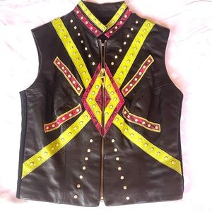 Just Peachy Showtime Black Leather Vest with Yellow and Red Design Size 6